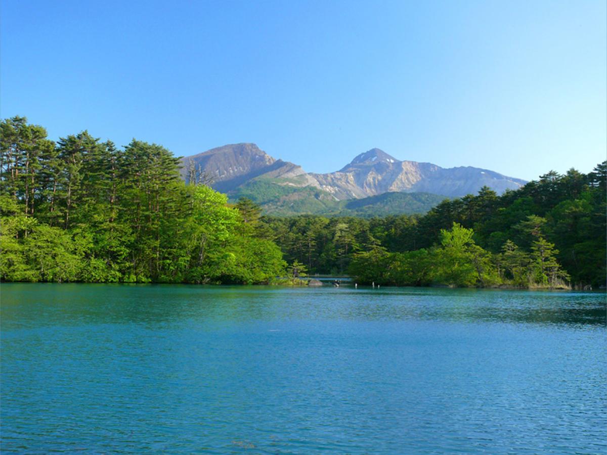 Urabandai Lake Resort Goshiki No Mori Kitashiobara Экстерьер фото
